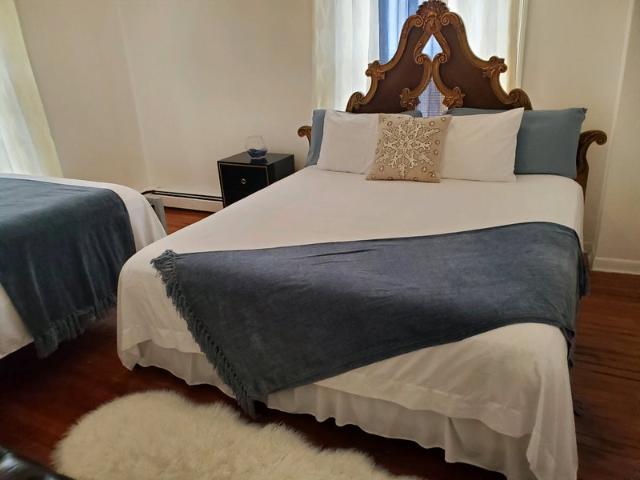 Room for rent in Arverne, New York