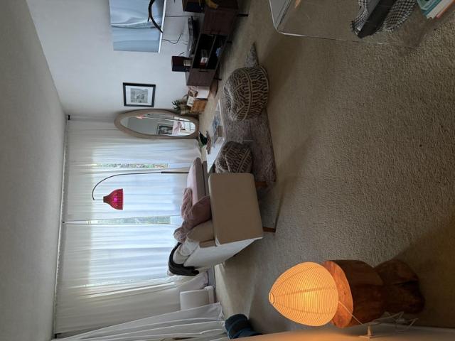 Room for rent in Canoga Park, California