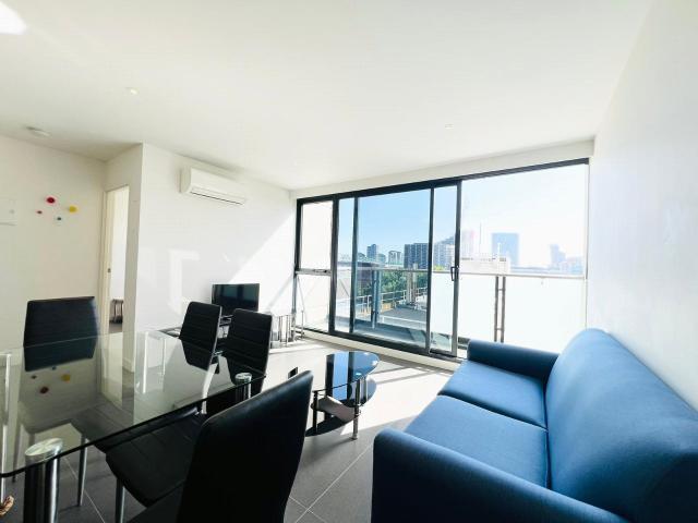 Apartment for rent in West Melbourne, Melbourne