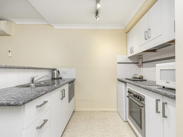 Apartment for rent in Cockburn, Western Australia