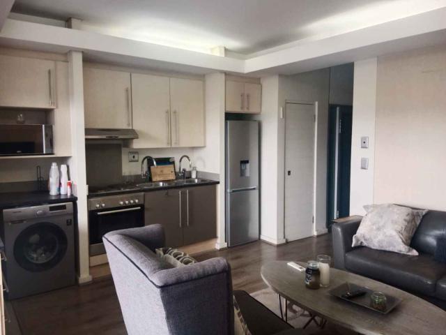 Apartment for rent in Glenhazel, Johannesburg