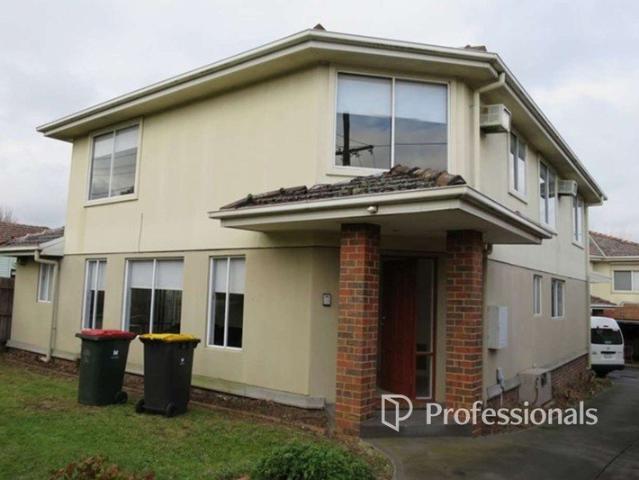 Townhouse for rent in Camerons Creek, Victoria