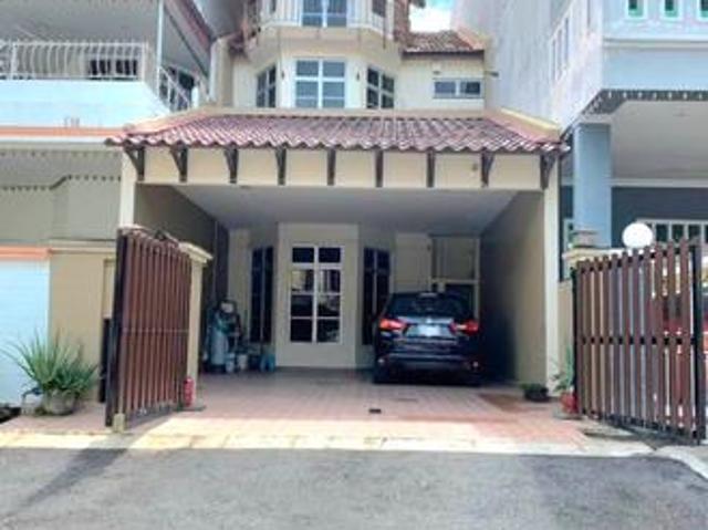 Terraced House for sale in Country Heights Damansara, Kuala Lumpur