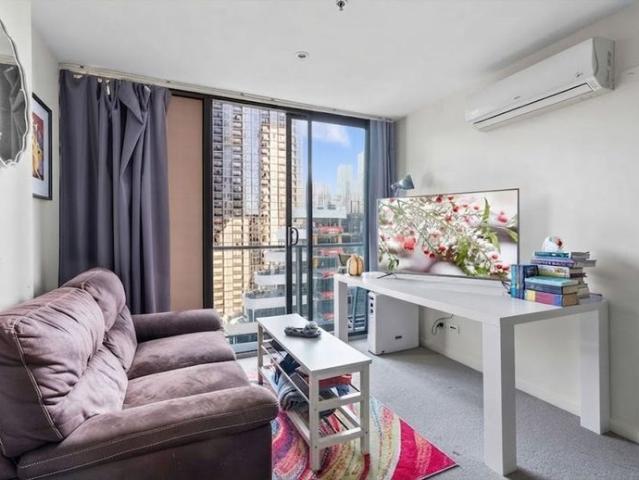 Apartment for rent in East End Theatre District, Melbourne