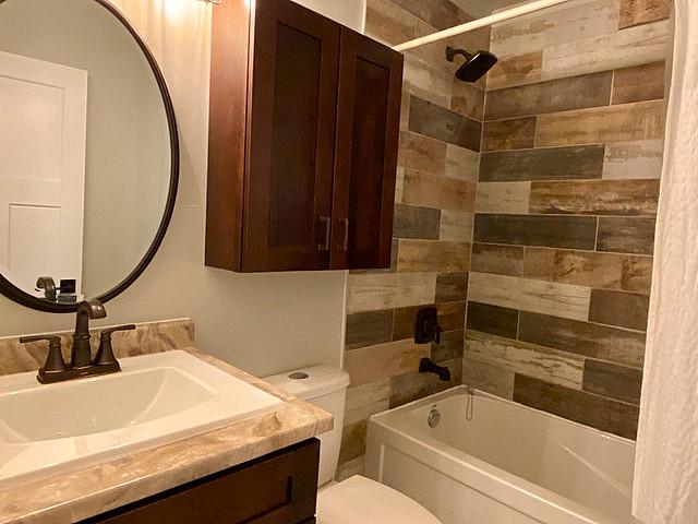 Duplex for rent in Finlay, British Columbia