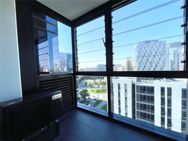 Apartment for rent in North Melbourne Apartment for rent in North Melbourne