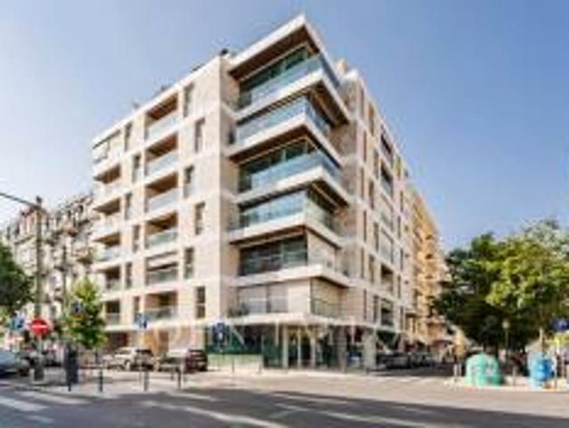 Apartamento alugar em Avenidas Novas, Lisboa