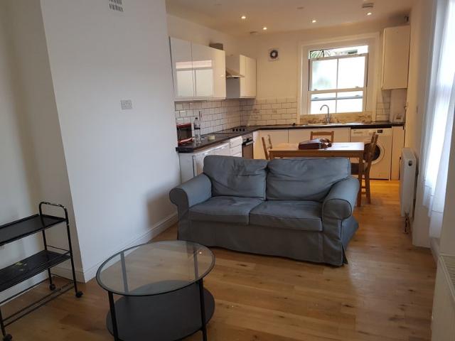 Apartment for rent in London Borough of Lambeth, Greater London