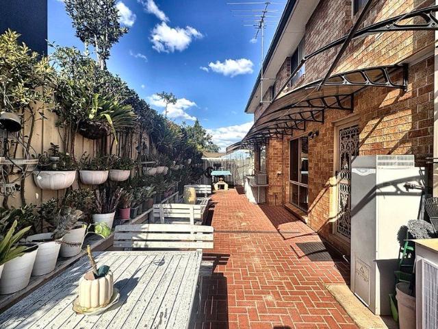Apartment for rent in Rouse Hill, Sydney