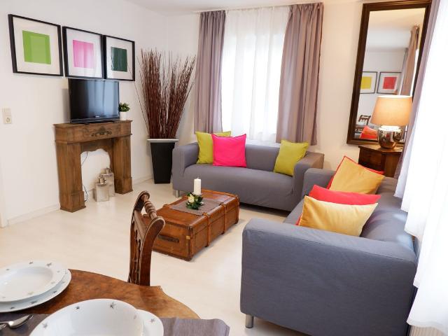 Apartment mieten in Zuffenhausen-Frauensteg, Stuttgart