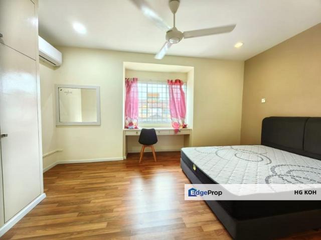 House for rent in Malaka