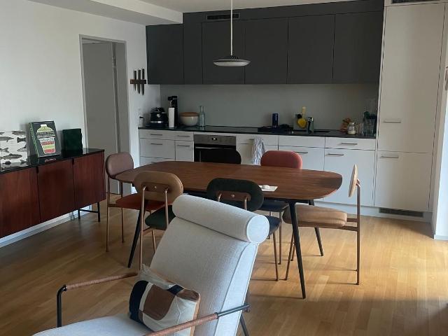 Apartment mieten in Einigen, Zürich