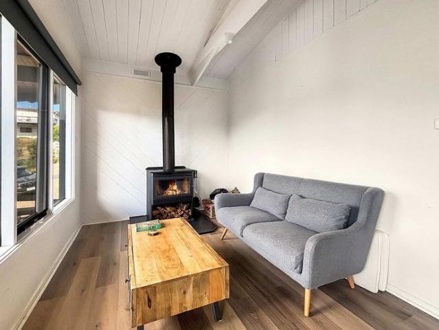 House for rent in Goughs Bay, Victoria