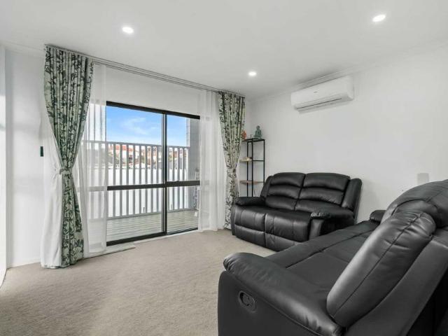 Townhouse for rent in Wesley, Puketāpapa