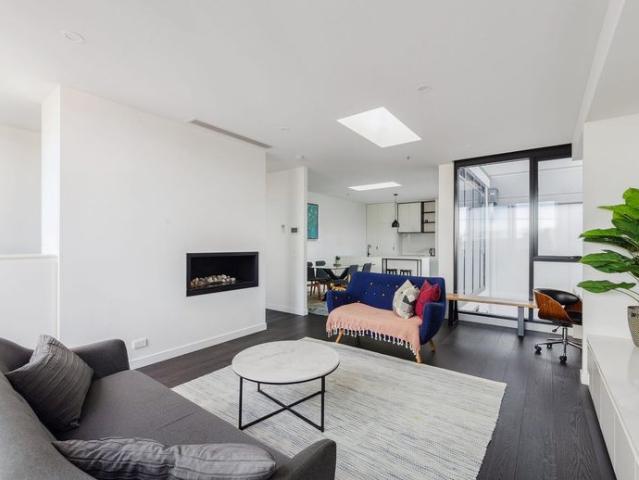 Townhouse for rent in Camerons Creek, Victoria