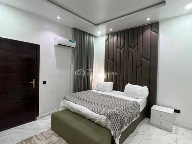 Flat for sale in Eti Osa, Lagos