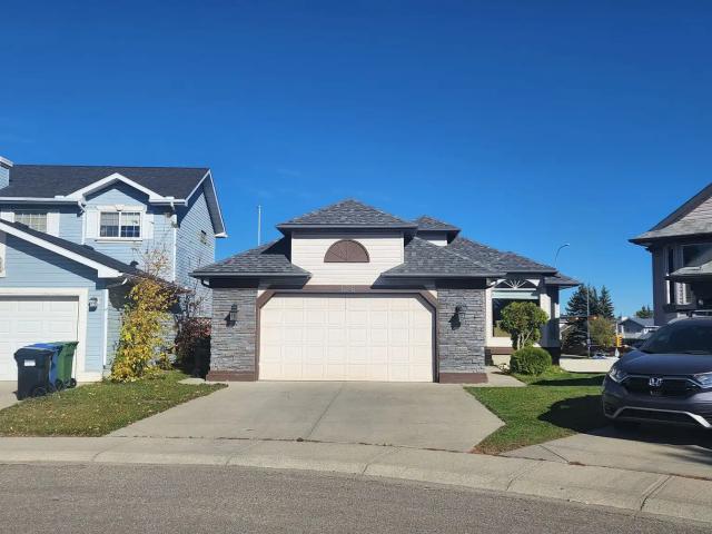 House for rent in Arbour Lake, Calgary