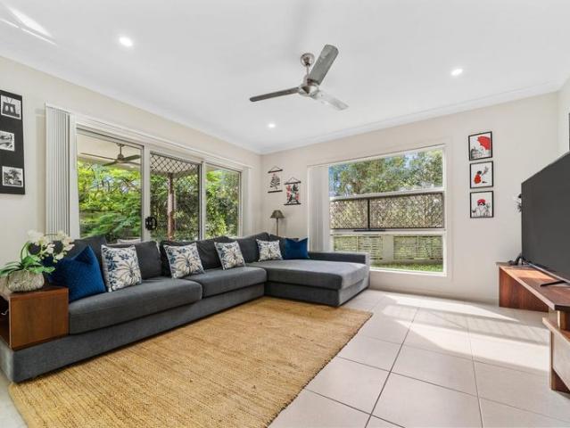 Townhouse for rent in Toombul, Queensland