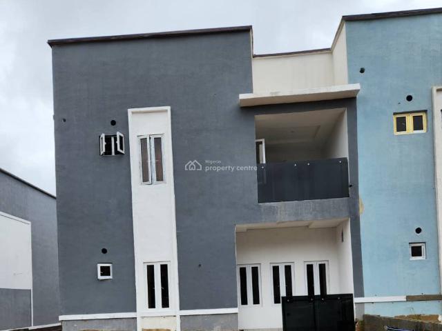 Detached house for sale in Abuja, Sokoto