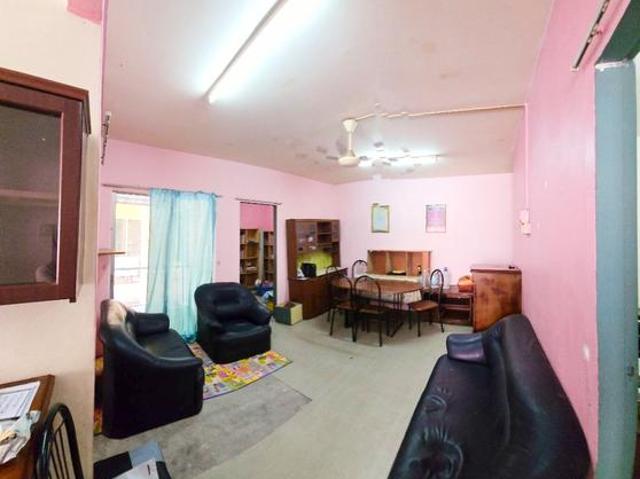 Apartment for sale in Sendayan Village, Negeri Sembilan