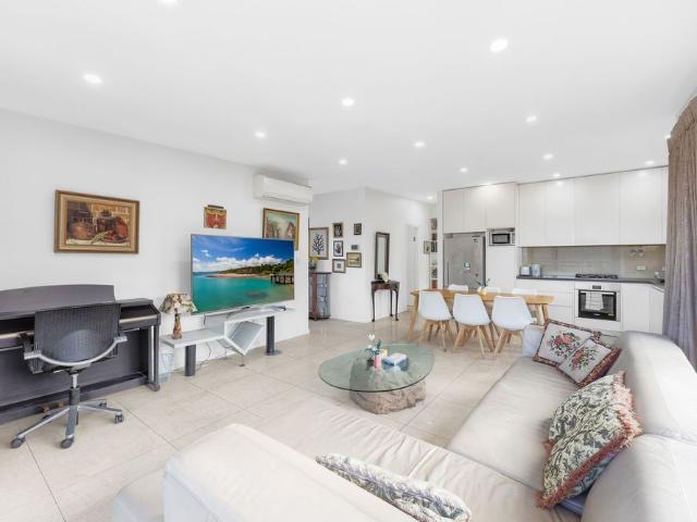 Apartment for rent in Eastern Suburbs, Sydney
