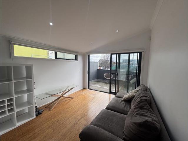 Townhouse for rent in Camerons Creek, Victoria