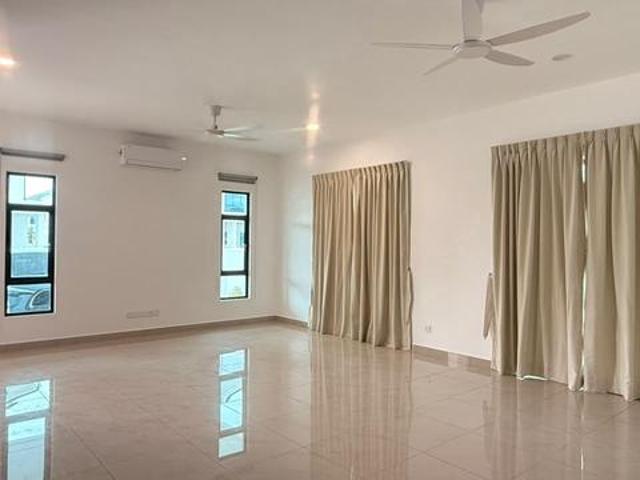 Terraced House for rent in Batu Kawan, Seberang Perai