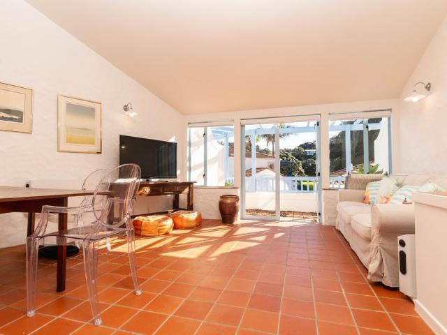 Apartment for rent in Whangaparaoa, Oroua County