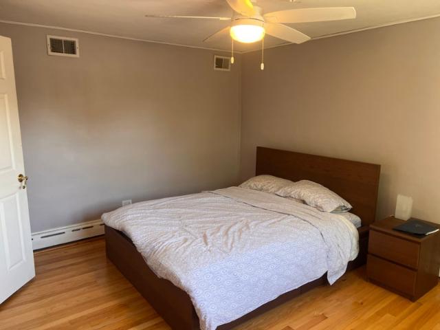 Room for rent in Lincolnwood, Illinois