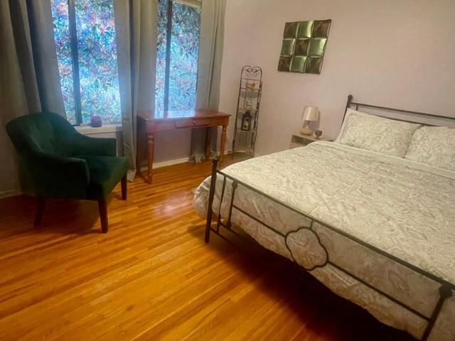 Room for rent in Reseda, Canoga Park