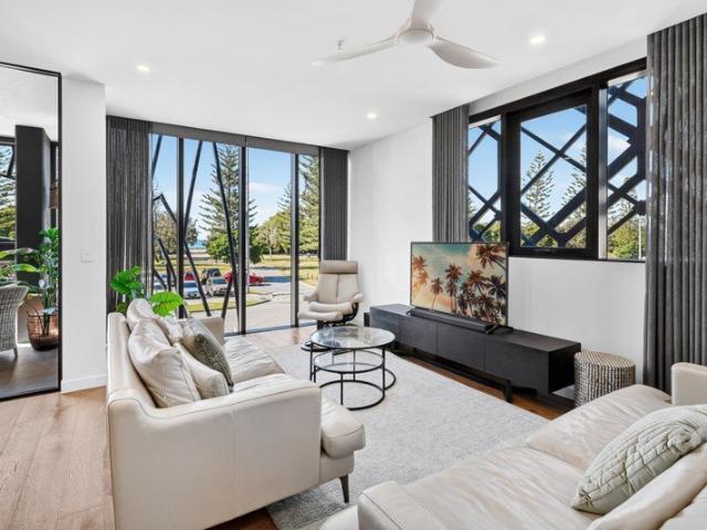 Apartment for rent in Broadbeach, Gold Coast City