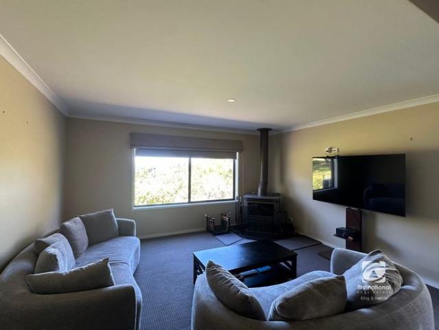 House for rent in Lakes Entrance, Victoria