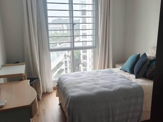 Room for rent