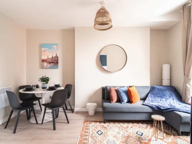 Apartment for rent in St George's Quarter / Cultural Quarter, Calderstones