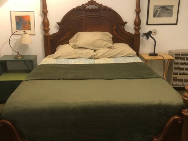Room for rent in California