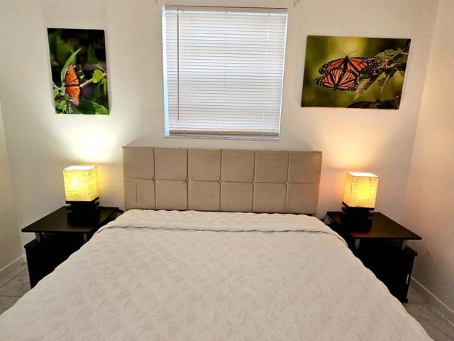 Room for rent in Dania, Florida