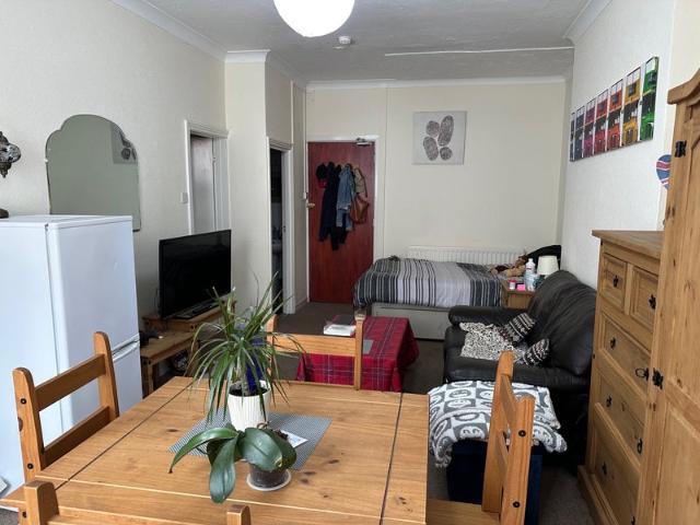 Studio for rent in West Cliff, Bournemouth