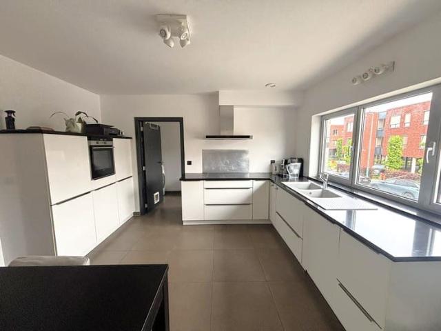 Appartement location à Woluwe-saint-etienne, Brabant