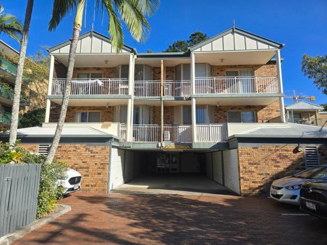 Apartment for rent in Toombul, Queensland
