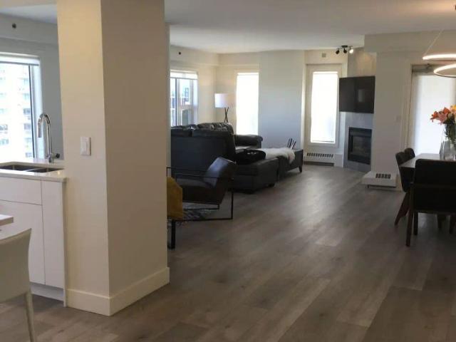 Apartment for rent in Eau Claire, Calgary