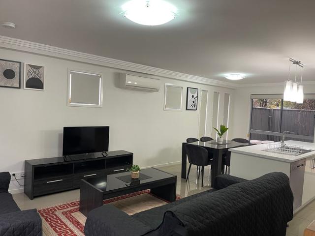 Townhouse for rent in Gladstone, Queensland