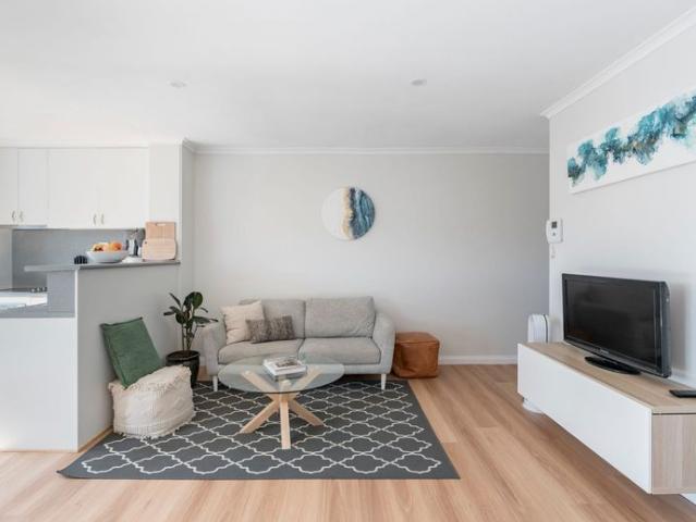 Granny Flat for rent in Strawberry Hills, Sydney