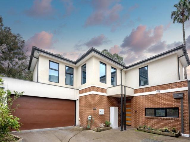 Townhouse for rent in Camerons Creek, Victoria
