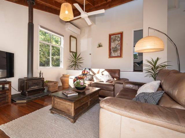 House for rent in Scotland Island, New South Wales