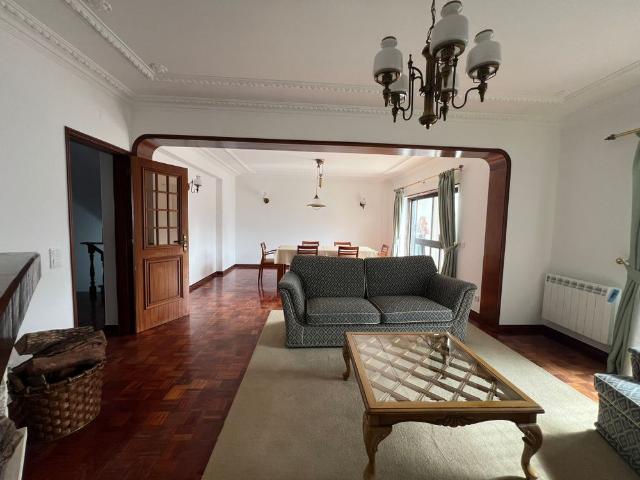 Casa alugar em Avenidas Novas, Lisboa