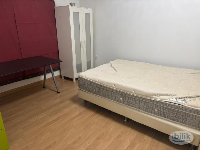 Room for rent in Petaling, Damansara Damai