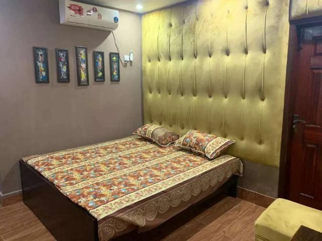Apartment for sale in Johar Town, سمسانی کھوئی