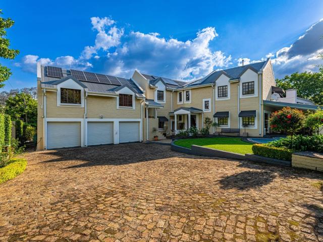 House for rent in Craighall Park, Rosebank