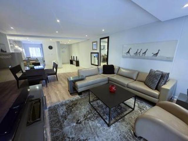 Apartment for rent in Kleve Hill Park, Randburg