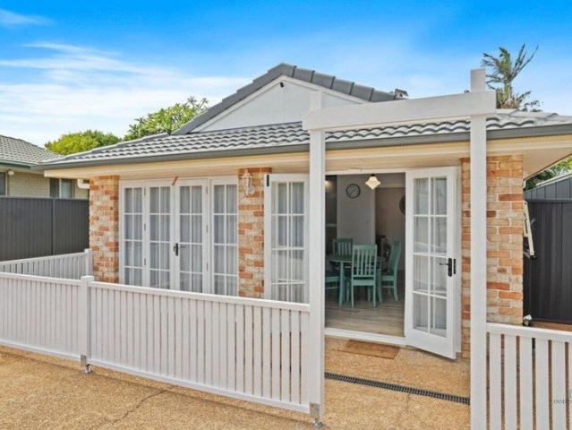 Granny Flat for rent in Toombul, Queensland